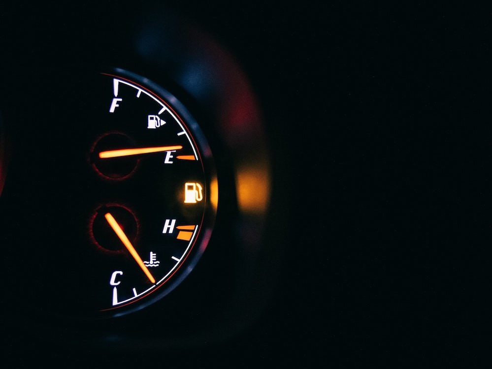 Reasons Why Your Mercedes Won't Start But Lights Turn On Fix beplay体